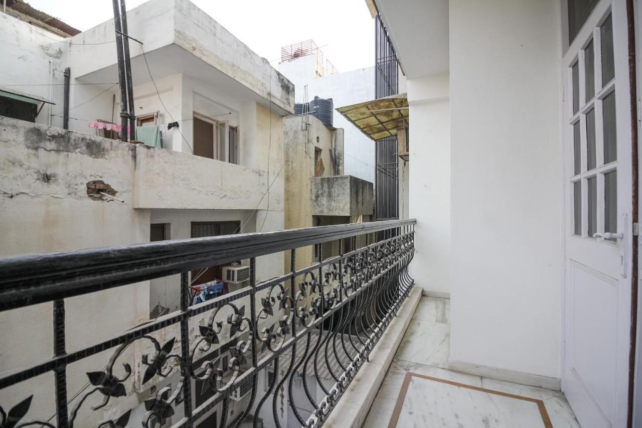 Under My Roof Green Park New Delhi Exterior photo